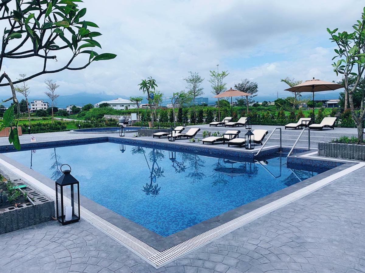 Tsang Kuo Resort Wujie Luaran gambar